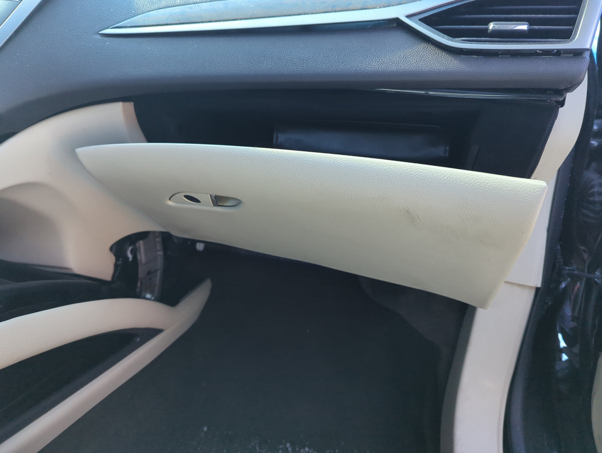 2014 Lincoln Mkz Passenger Glove Box Door Storage Compartment - Oemusedautoparts1.com