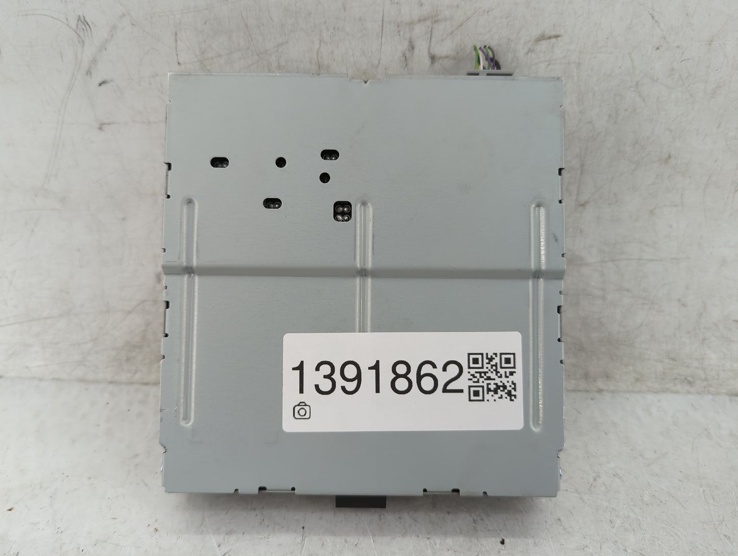 2015-2016 Lincoln Mkz Radio AM FM Cd Player Receiver Replacement P/N:FP5T-18C830-AC Fits Fits 2015 2016 OEM Used Auto Parts 