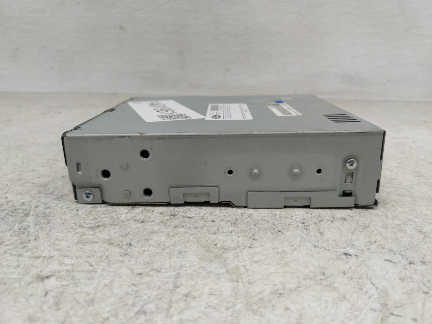 2014 Lincoln Mkz Radio AM FM Cd Player Receiver Replacement P/N:DP5T-18C830-AF Fits OEM Used Auto Parts - Oemusedautoparts1.