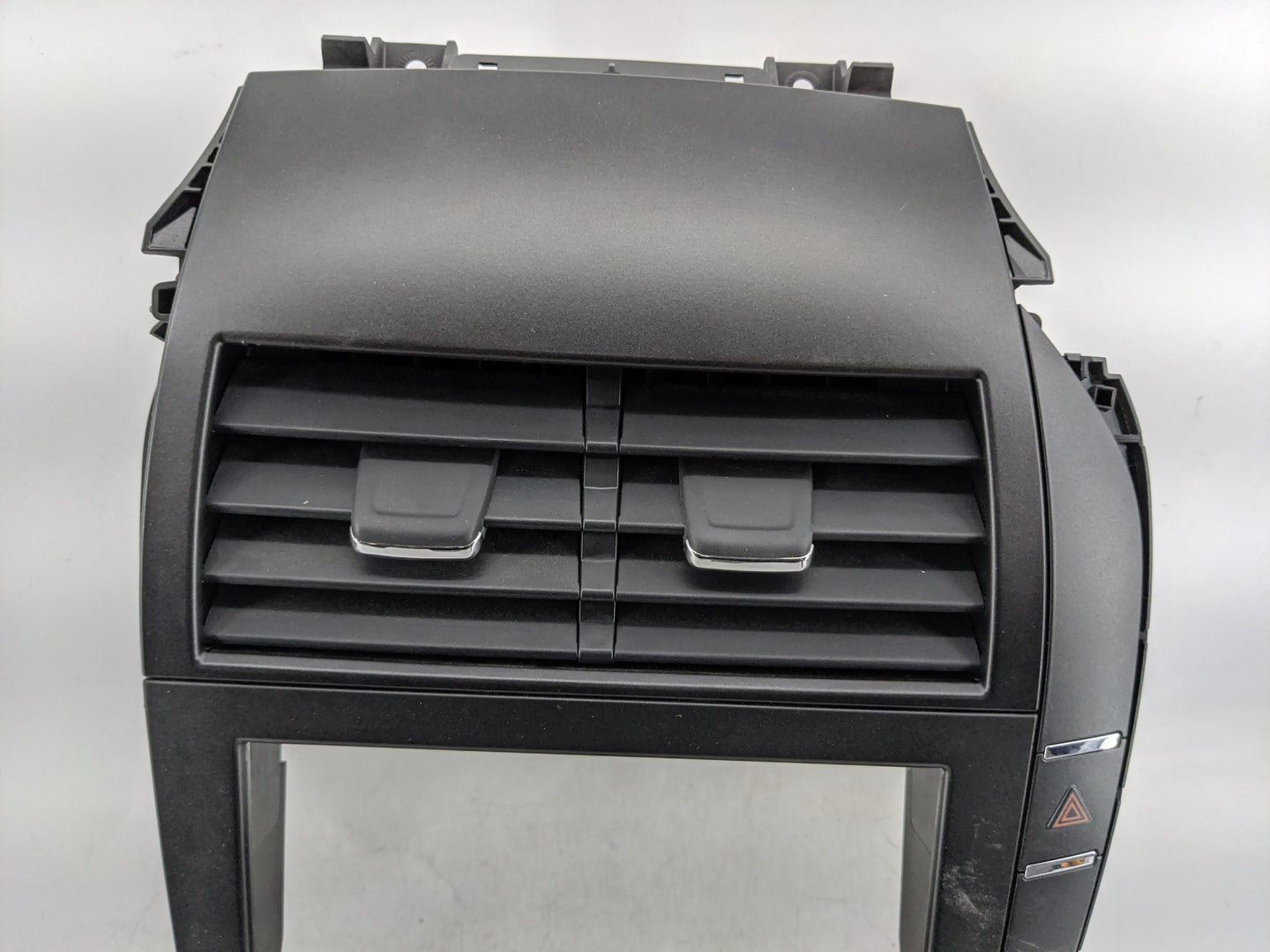 2014 Lincoln Mkz Radio AM FM Cd Player Receiver Replacement P/N:DP5T-18C830-AF Fits OEM Used Auto Parts - Oemusedautoparts1.