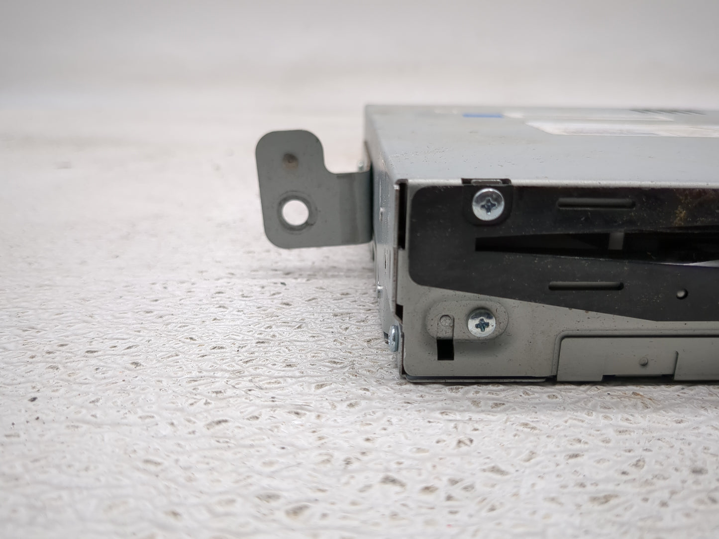 2014 Lincoln Mkz Radio AM FM Cd Player Receiver Replacement P/N:DP5T-18C830-AF Fits OEM Used Auto Parts - Oemusedautoparts1.