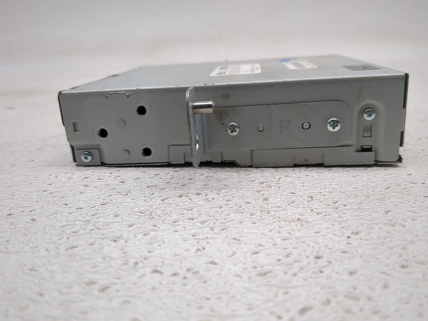 2014 Lincoln Mkz Radio AM FM Cd Player Receiver Replacement P/N:DP5T-18C830-AF Fits OEM Used Auto Parts - Oemusedautoparts1.