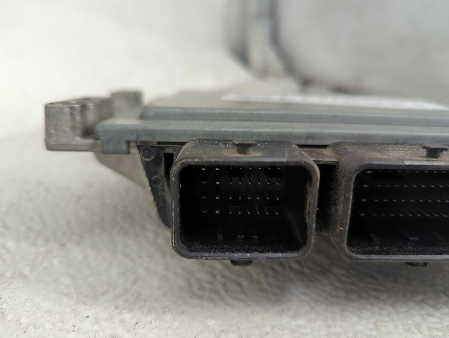 2014 Lincoln Mkz PCM Engine Control Computer ECU ECM PCU OEM P/N:5WY8930RAAG EP5A-12A650-YE, DS71-12B664-VA Fits OEM Used Au