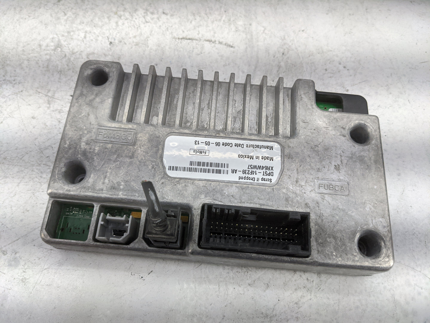 2013-2020 Lincoln Mkz Communication Control Module - Oemusedautoparts1.com