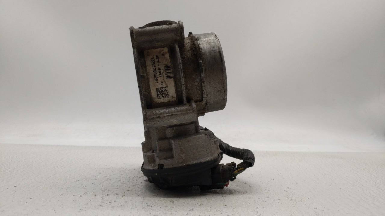 2013-2019 Lincoln Mkz Throttle Body P/N:DS7E-9F991-AK DS7E-9F991-AD Fits Fits 2013 2014 2015 2016 2017 2018 2019 2020 OEM Us
