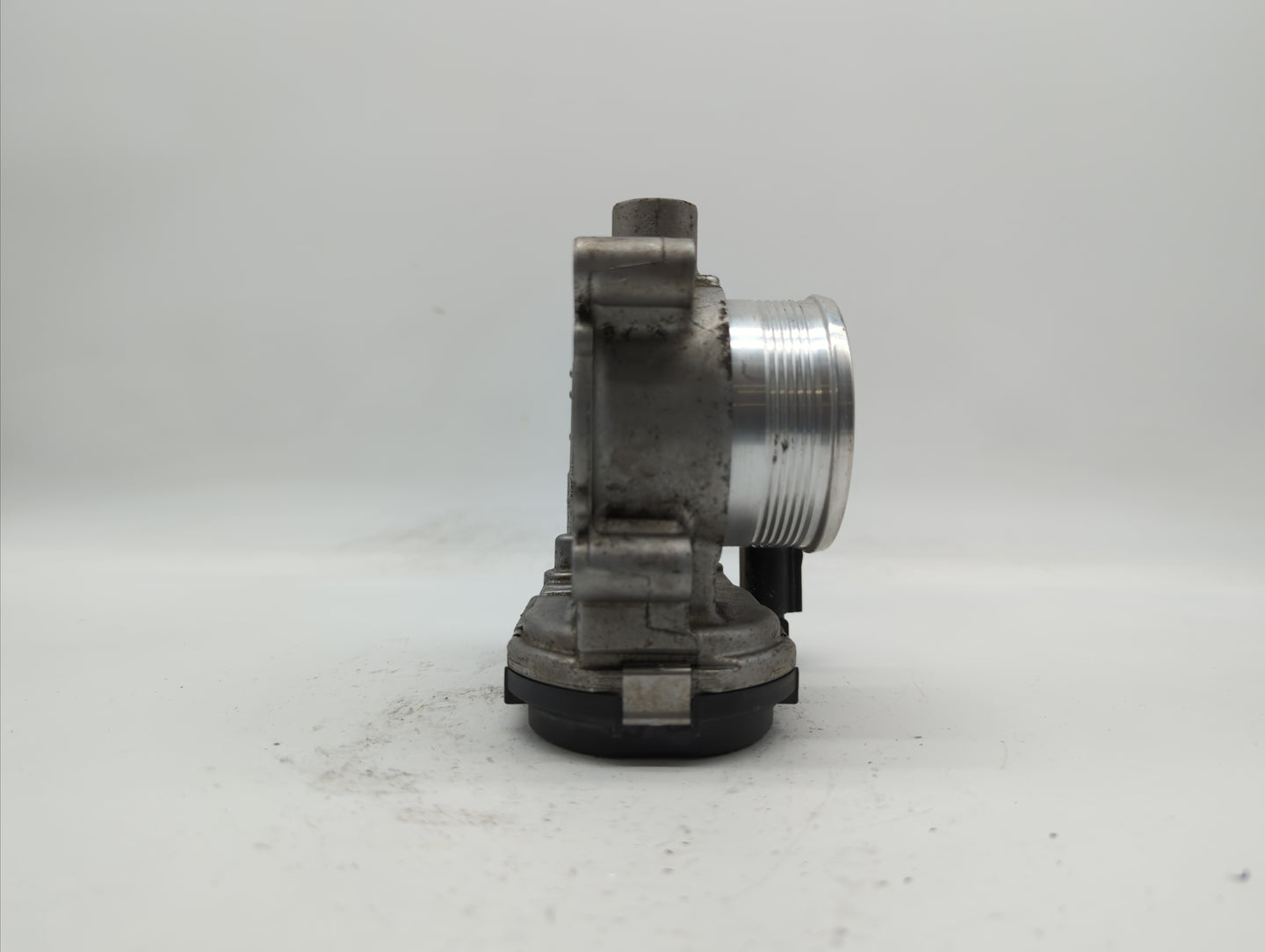 2013-2016 Lincoln Mkz Throttle Body P/N:CM5E-9F991-AD CM5E-9F991-AC Fits Fits 2012 2013 2014 2015 2016 2017 OEM Used Auto Pa