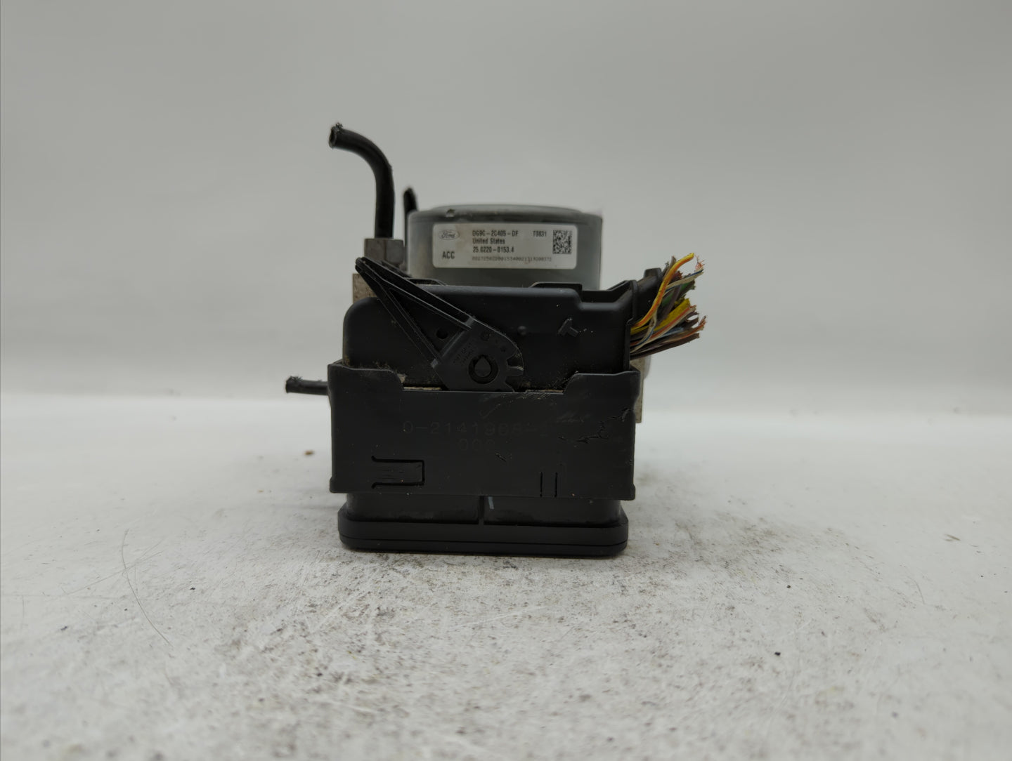 2014-2016 Lincoln Mkz ABS Pump Control Module Replacement P/N:DG9C-2C405-DF EG9C-2C405-AG, EG9C-2C405-AF Fits Fits 2014 2015
