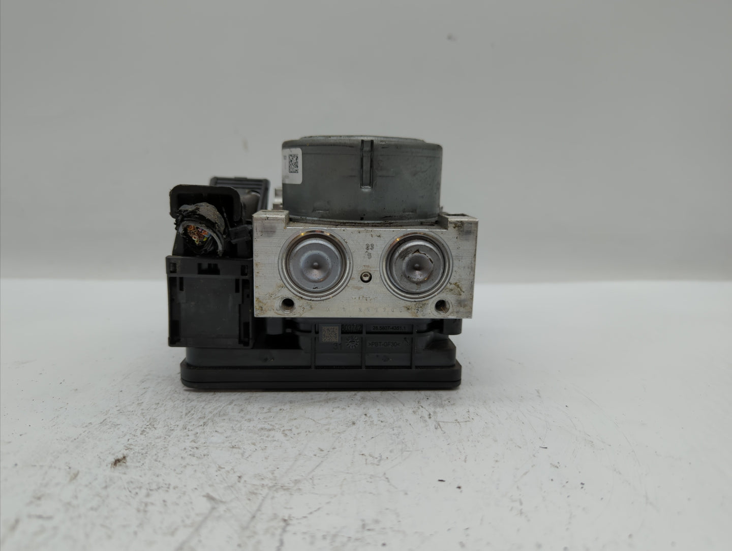 2014-2016 Lincoln Mkz ABS Pump Control Module Replacement P/N:DG9C-2C219-DF DG9C-2C405-DF, EG9C-2C405-AG Fits Fits 2014 2015