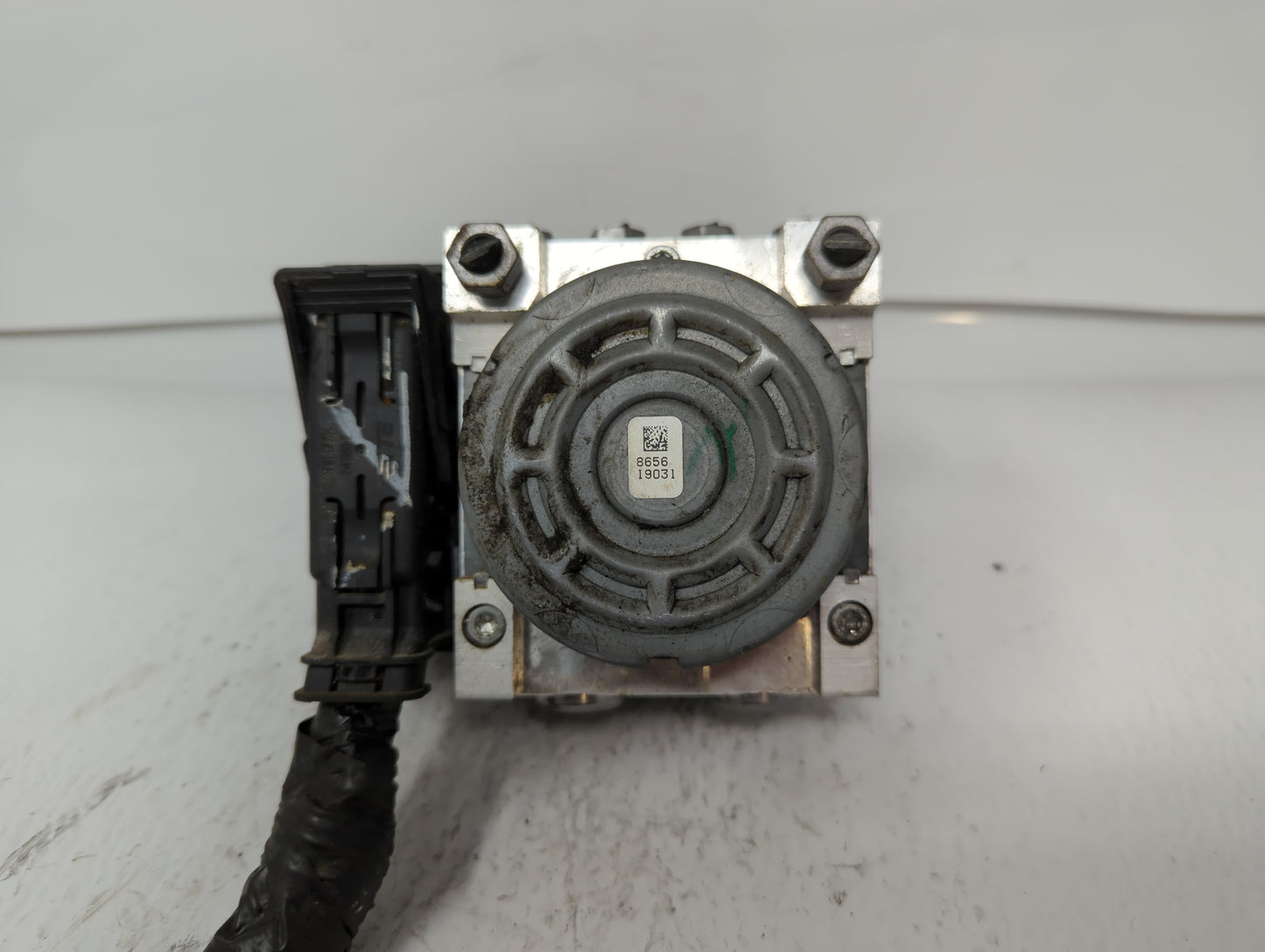 2014-2016 Lincoln Mkz ABS Pump Control Module Replacement P/N:DG9C-2C219-DF DG9C-2C405-DF, EG9C-2C405-AG Fits Fits 2014 2015