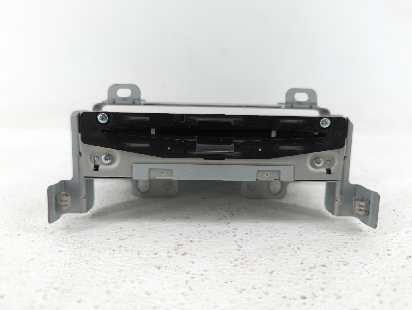 2013-2014 Lincoln Mkz Radio AM FM Cd Player Receiver Replacement P/N:DP5T-18C830-AB DP5T-18C830-AC Fits Fits 2013 2014 OEM U
