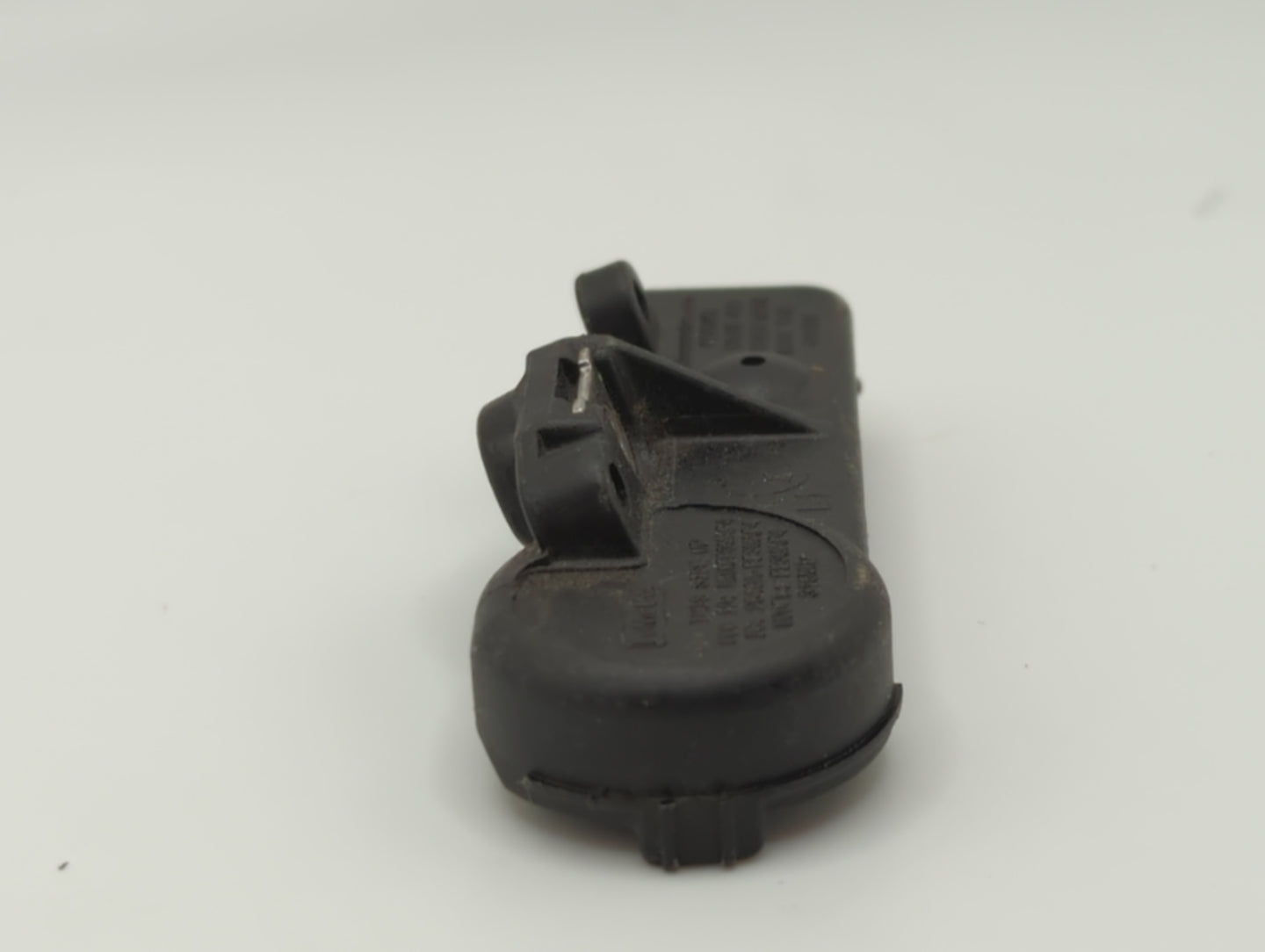 2014 Lincoln Mkz Tire Pressure Monitoring System Sensor Tpms - Oemusedautoparts1.com