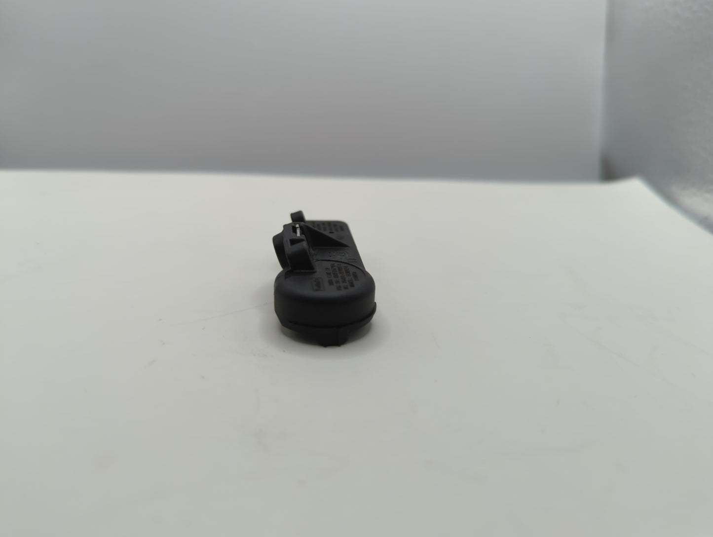 2014 Lincoln Mkz Tire Pressure Monitoring System Sensor Tpms - Oemusedautoparts1.com