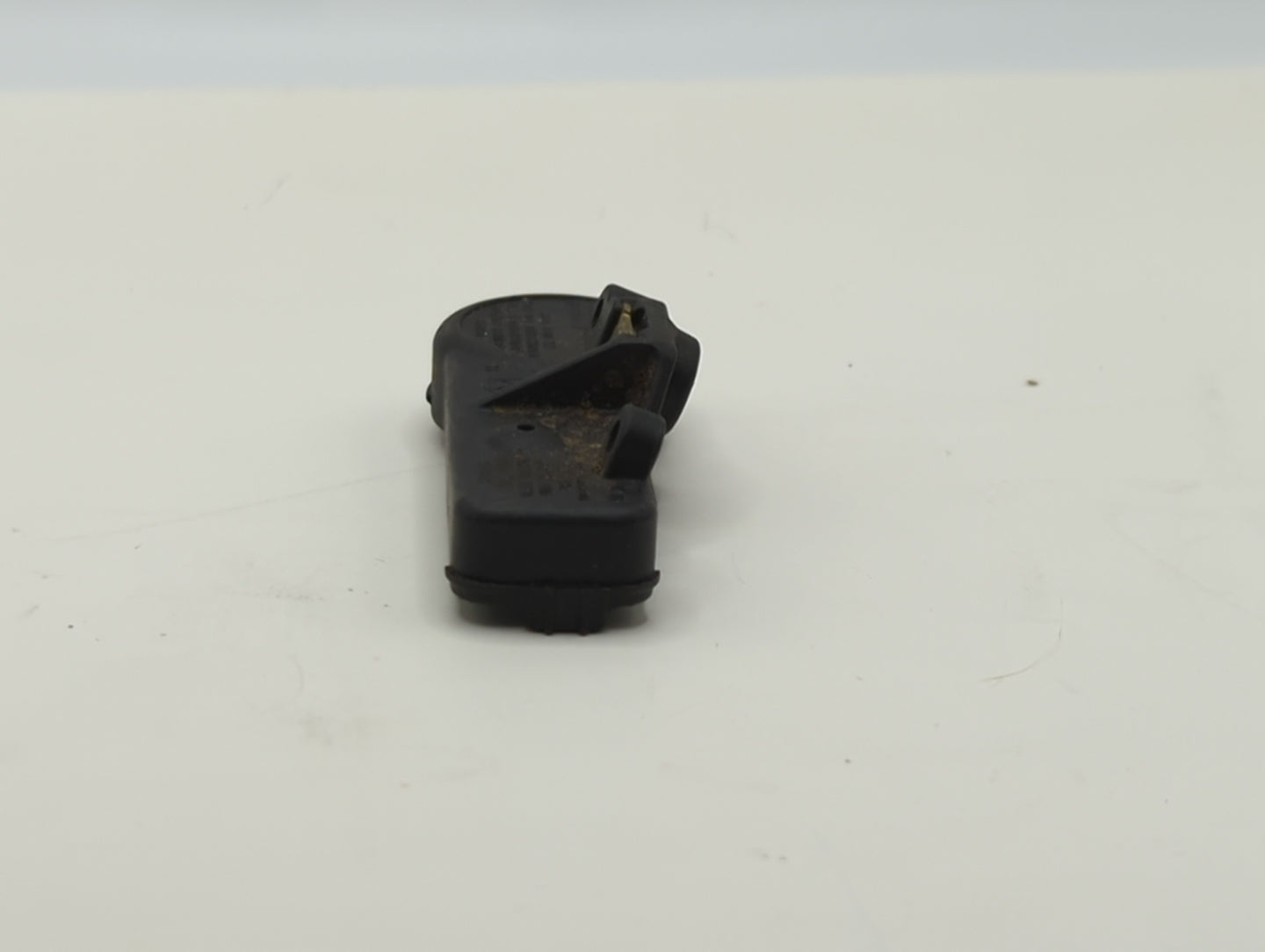 2014 Lincoln Mkz Tire Pressure Monitoring System Sensor Tpms - Oemusedautoparts1.com