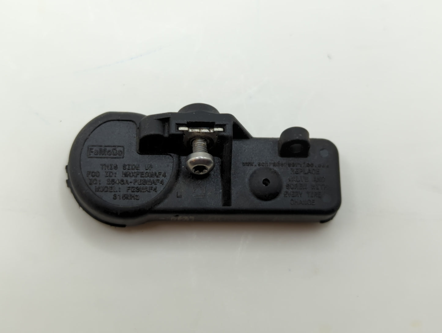 2014 Lincoln Mkz Tire Pressure Monitoring System Sensor Tpms - Oemusedautoparts1.com