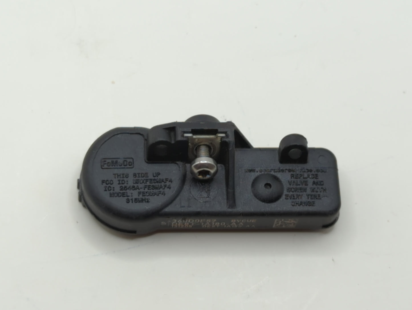 2014 Lincoln Mkz Tire Pressure Monitoring System Sensor Tpms - Oemusedautoparts1.com