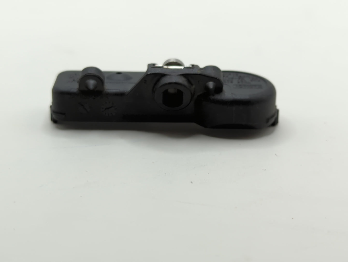 2014 Lincoln Mkz Tire Pressure Monitoring System Sensor Tpms - Oemusedautoparts1.com