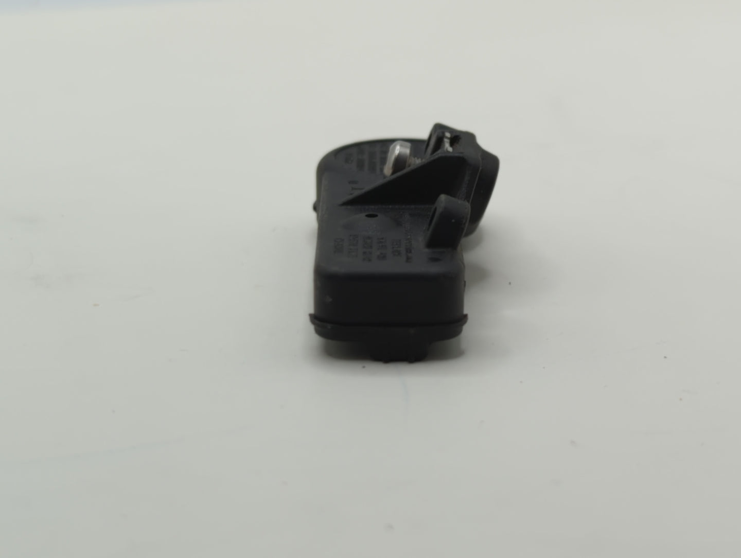 2014 Lincoln Mkz Tire Pressure Monitoring System Sensor Tpms - Oemusedautoparts1.com