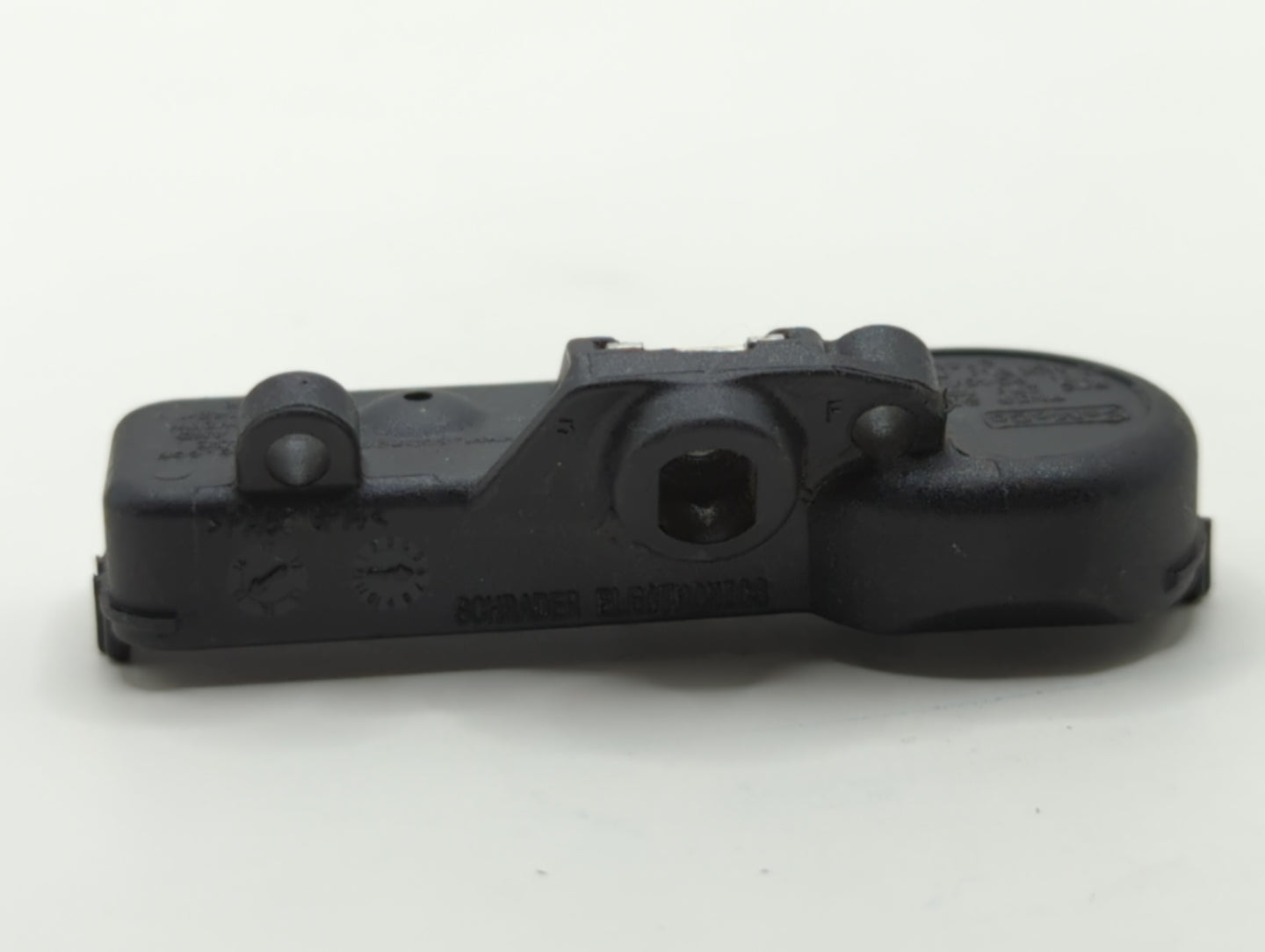 2014 Lincoln Mkz Tire Pressure Monitoring System Sensor Tpms - Oemusedautoparts1.com