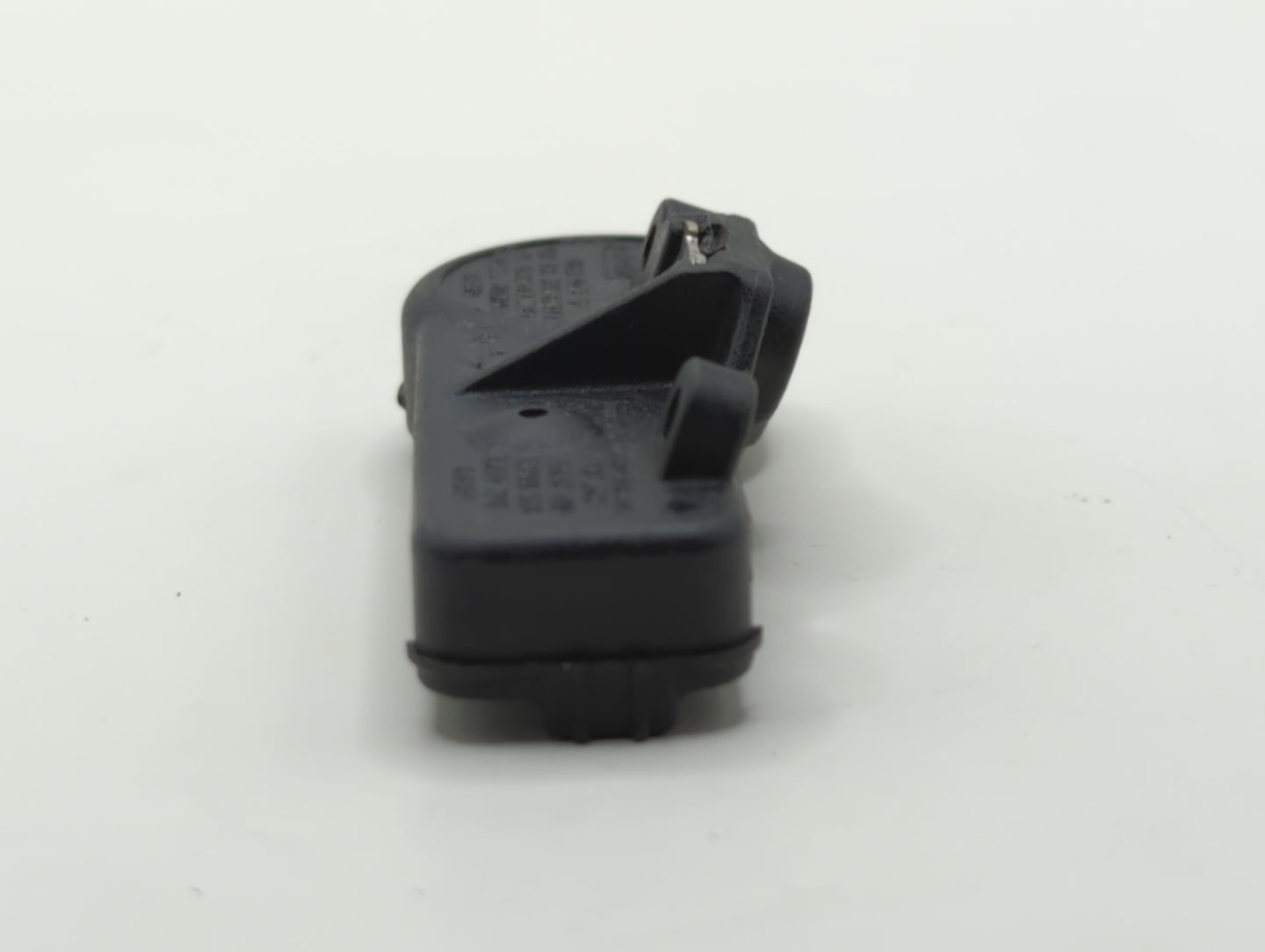 2014 Lincoln Mkz Tire Pressure Monitoring System Sensor Tpms - Oemusedautoparts1.com