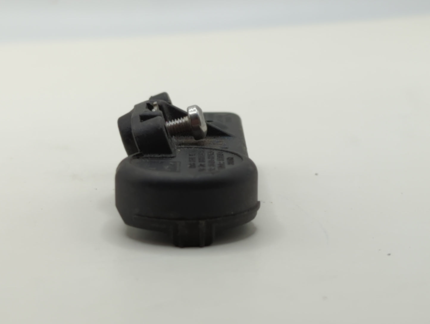 2014 Lincoln Mkz Tire Pressure Monitoring System Sensor Tpms - Oemusedautoparts1.com