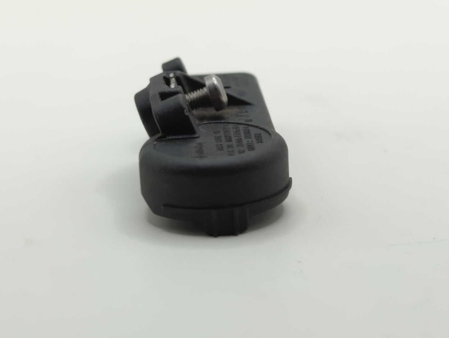 2014 Lincoln Mkz Tire Pressure Monitoring System Sensor Tpms - Oemusedautoparts1.com