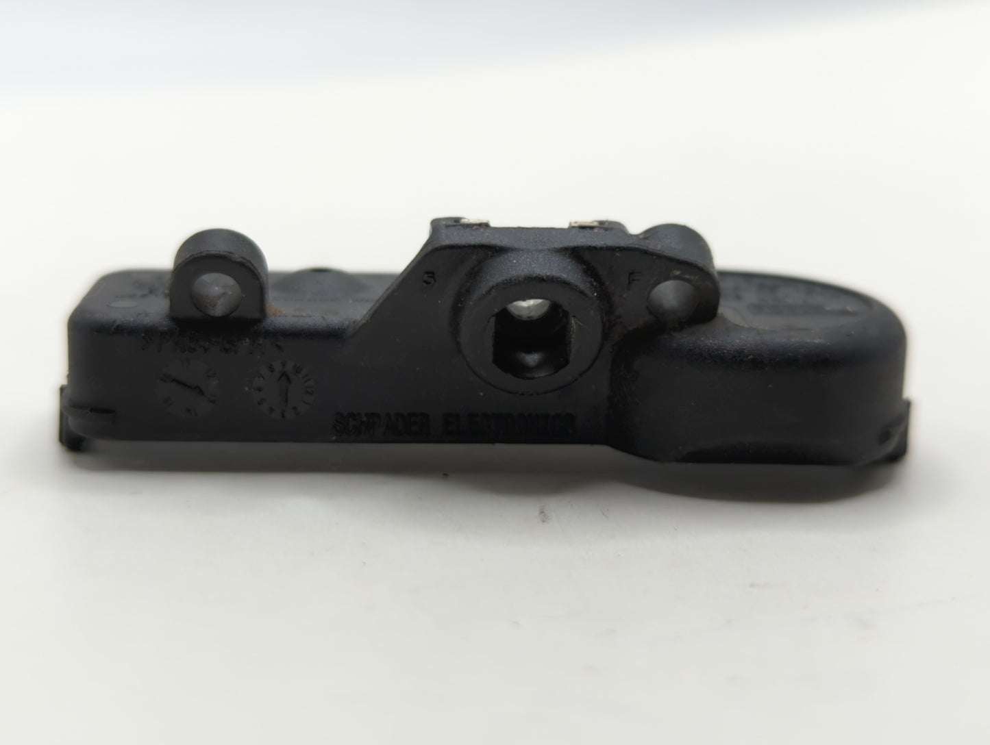 2014 Lincoln Mkz Tire Pressure Monitoring System Sensor Tpms - Oemusedautoparts1.com