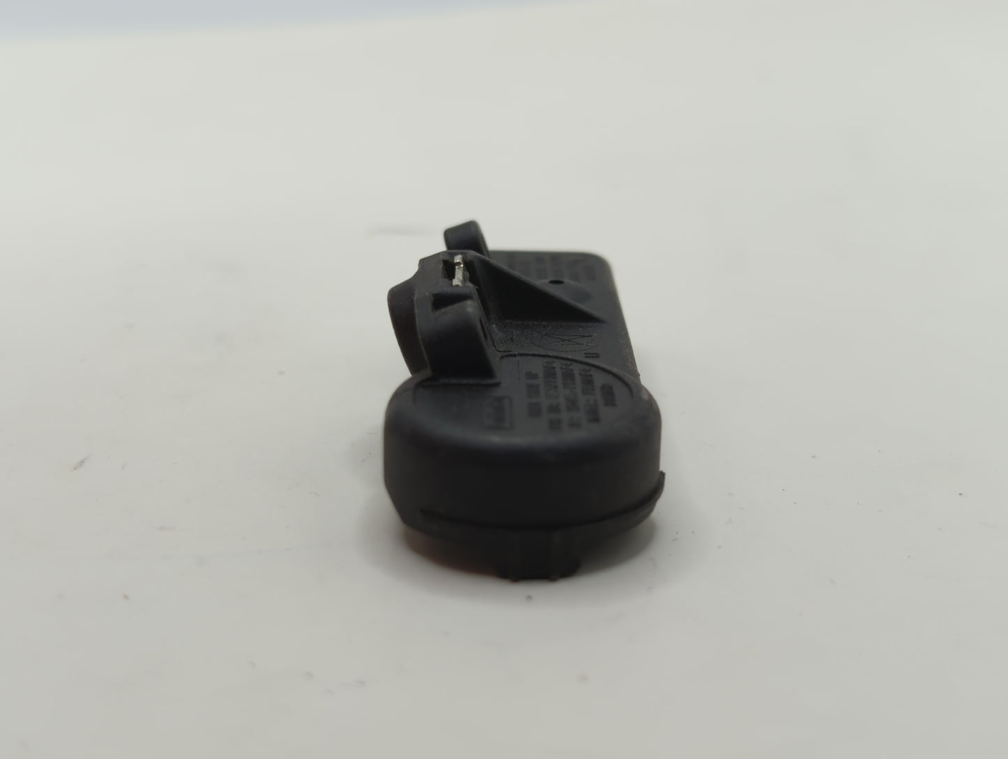 2014 Lincoln Mkz Tire Pressure Monitoring System Sensor Tpms - Oemusedautoparts1.com