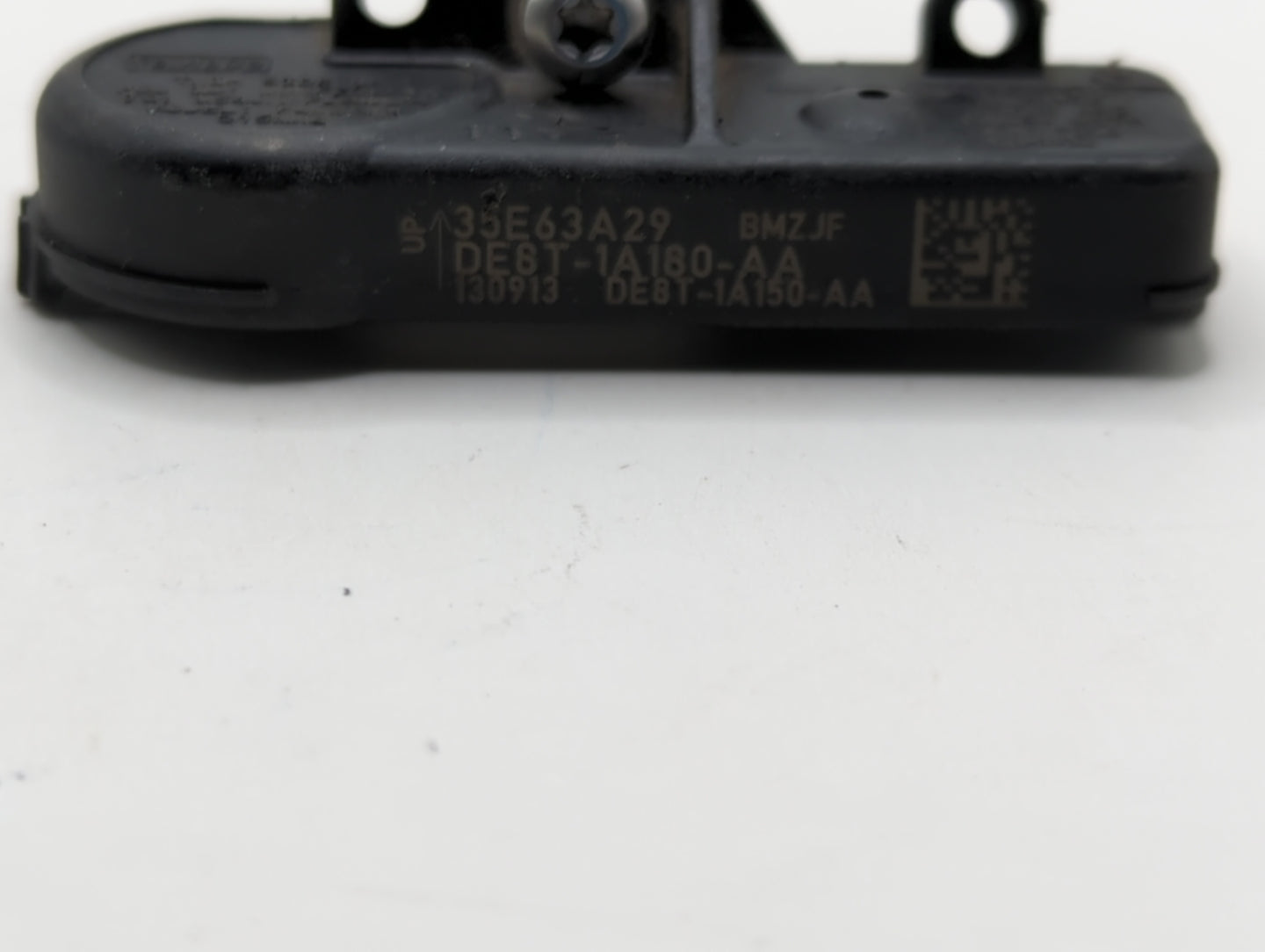 2014 Lincoln Mkz Tire Pressure Monitoring System Sensor Tpms - Oemusedautoparts1.com
