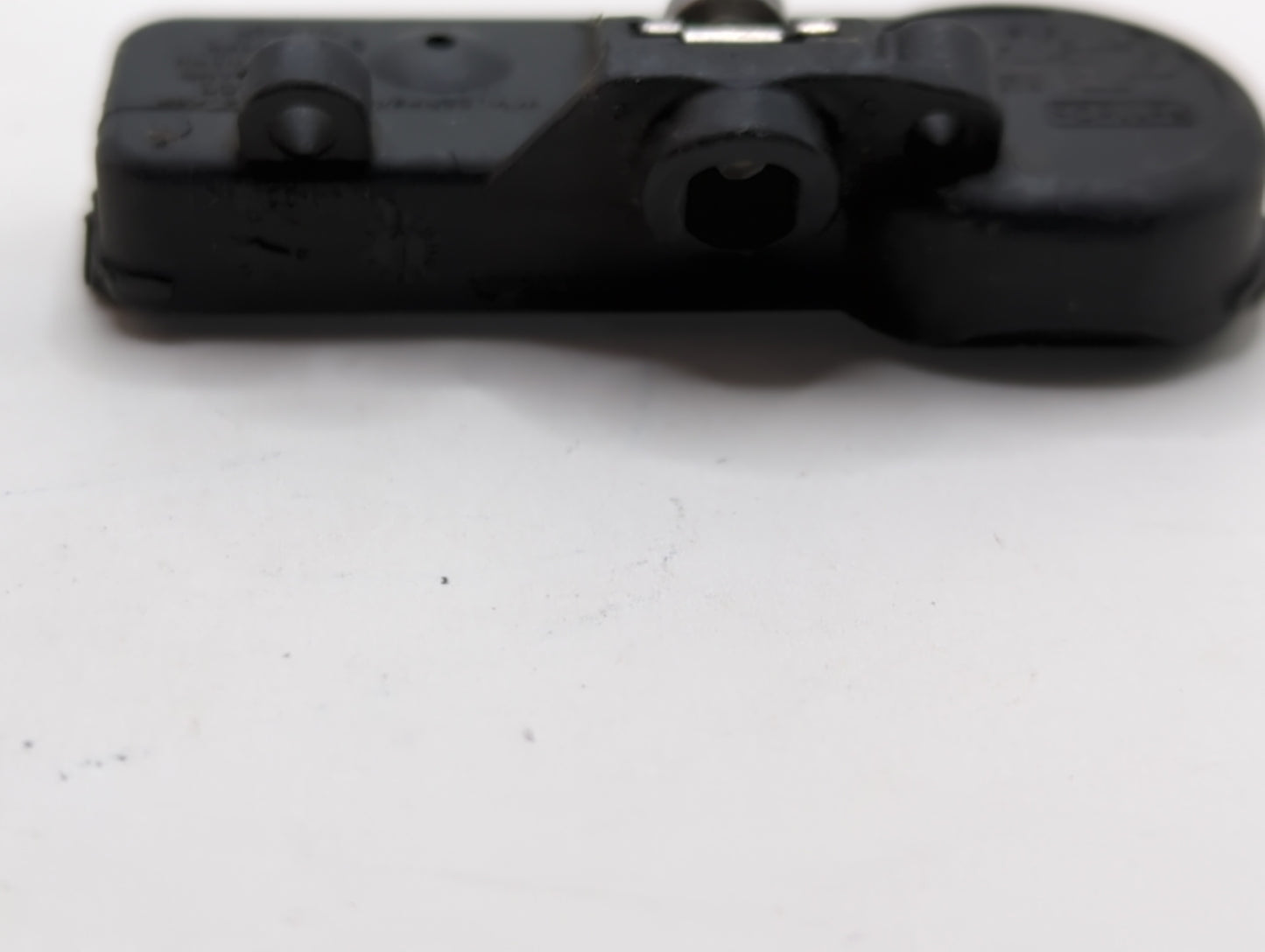 2014 Lincoln Mkz Tire Pressure Monitoring System Sensor Tpms - Oemusedautoparts1.com