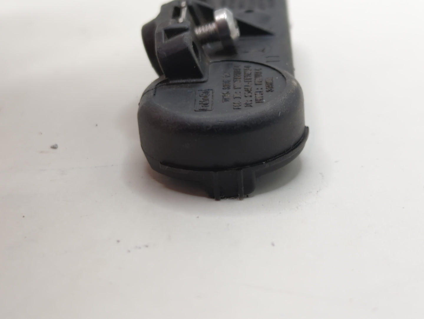 2014 Lincoln Mkz Tire Pressure Monitoring System Sensor Tpms - Oemusedautoparts1.com