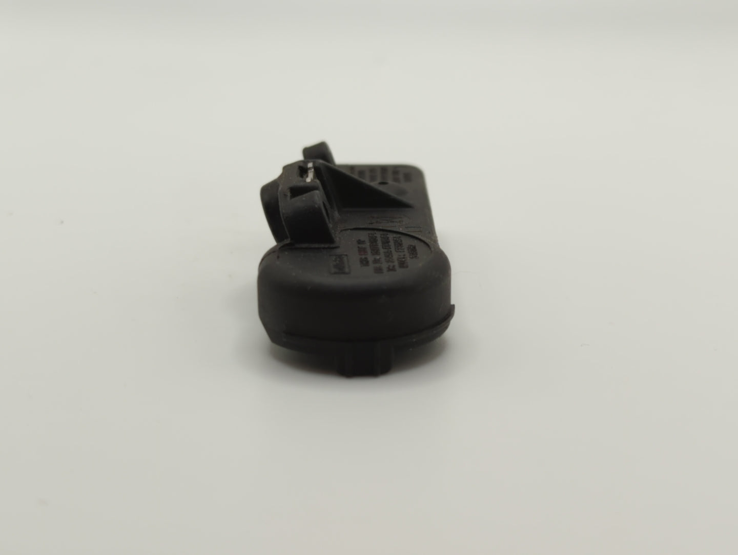 2014 Lincoln Mkz Tire Pressure Monitoring System Sensor Tpms - Oemusedautoparts1.com