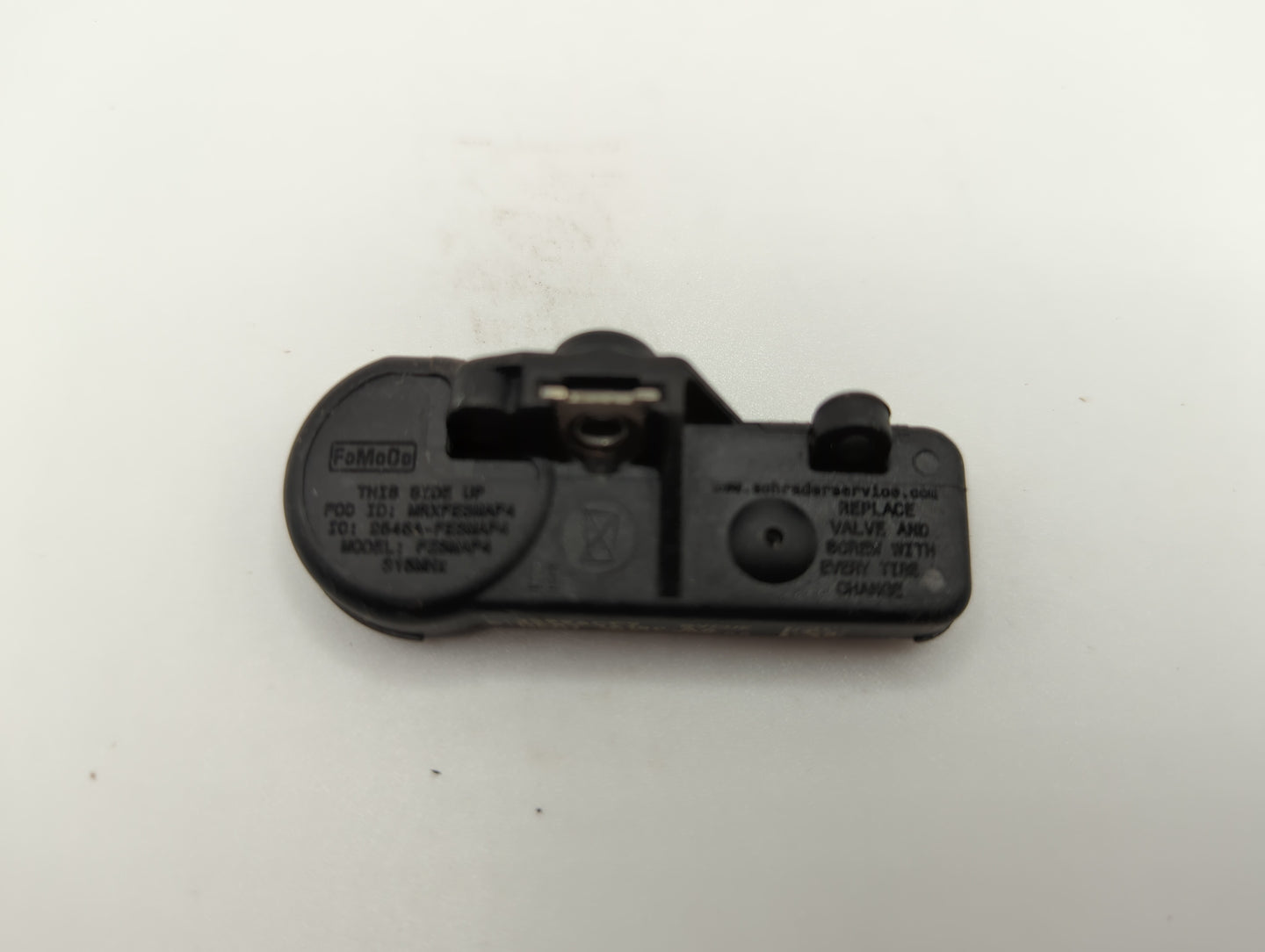 2014 Lincoln Mkz Tire Pressure Monitoring System Sensor Tpms - Oemusedautoparts1.com