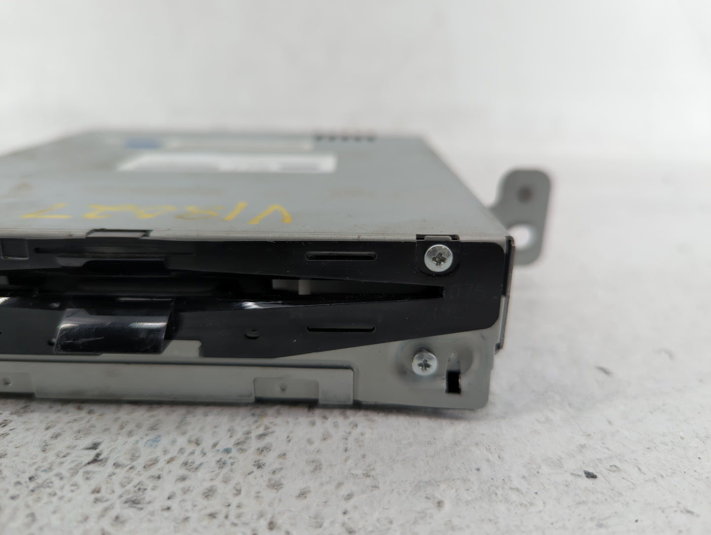 2013-2014 Lincoln Mkz Am Fm Cd Player Radio Receiver - Oemusedautoparts1.com