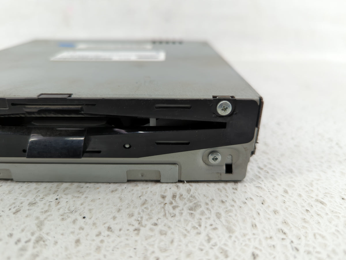2013-2014 Lincoln Mkz Am Fm Cd Player Radio Receiver 506672 - Oemusedautoparts1.com