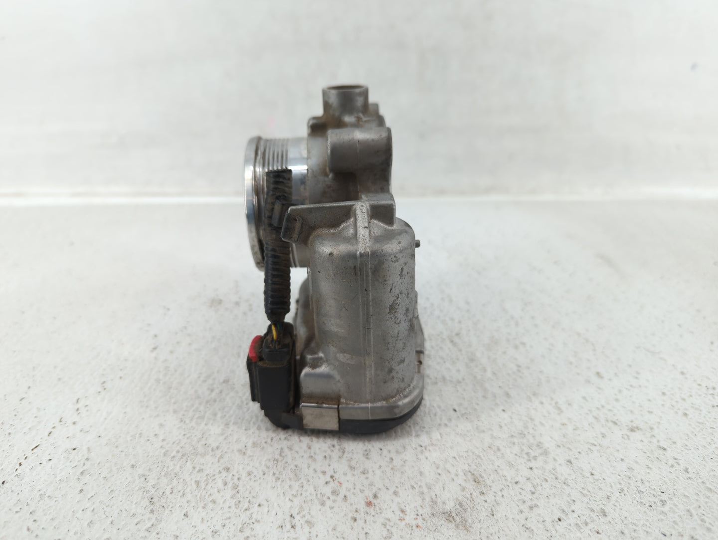 2013-2016 Lincoln Mkz Throttle Body P/N:DS7E-9F991-BB Fits Fits 2012 2013 2014 2015 2016 2017 OEM Used Auto Parts - Oemuseda