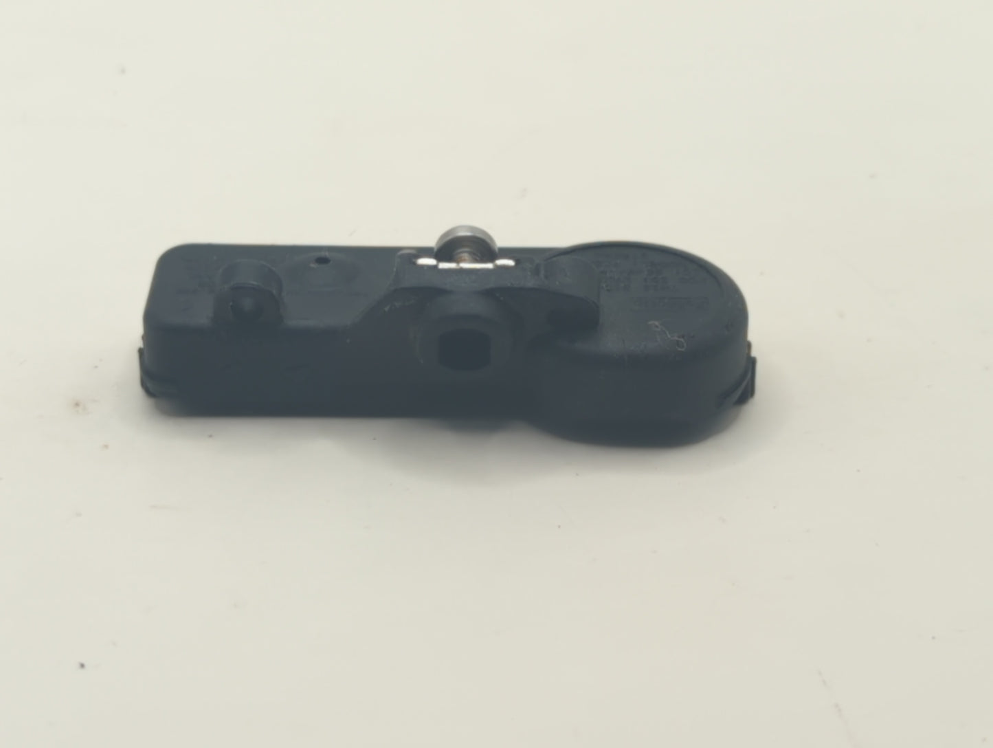 2014 Lincoln Mkz Tire Pressure Monitoring System Sensor Tpms - Oemusedautoparts1.com