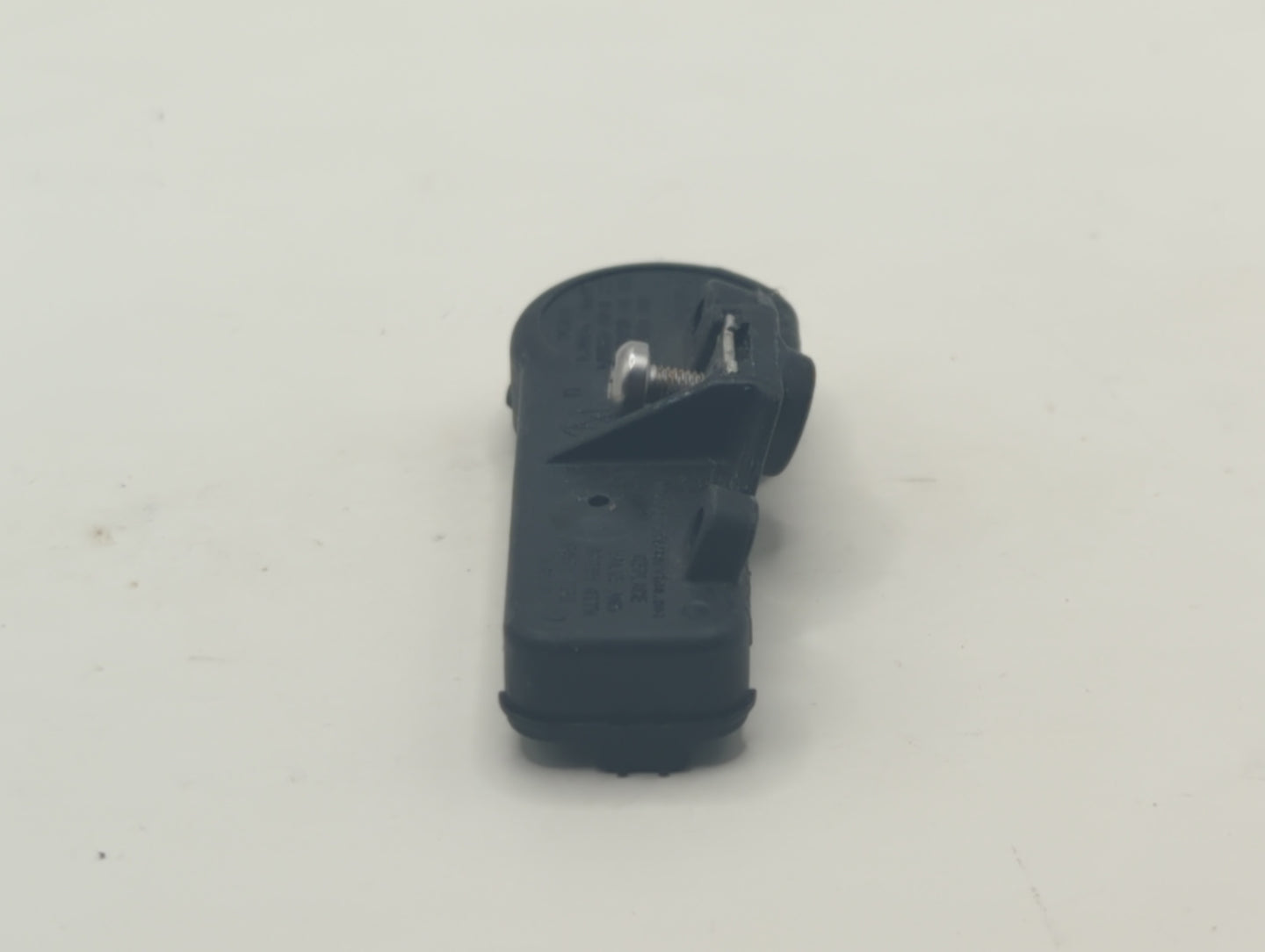 2014 Lincoln Mkz Tire Pressure Monitoring System Sensor Tpms - Oemusedautoparts1.com