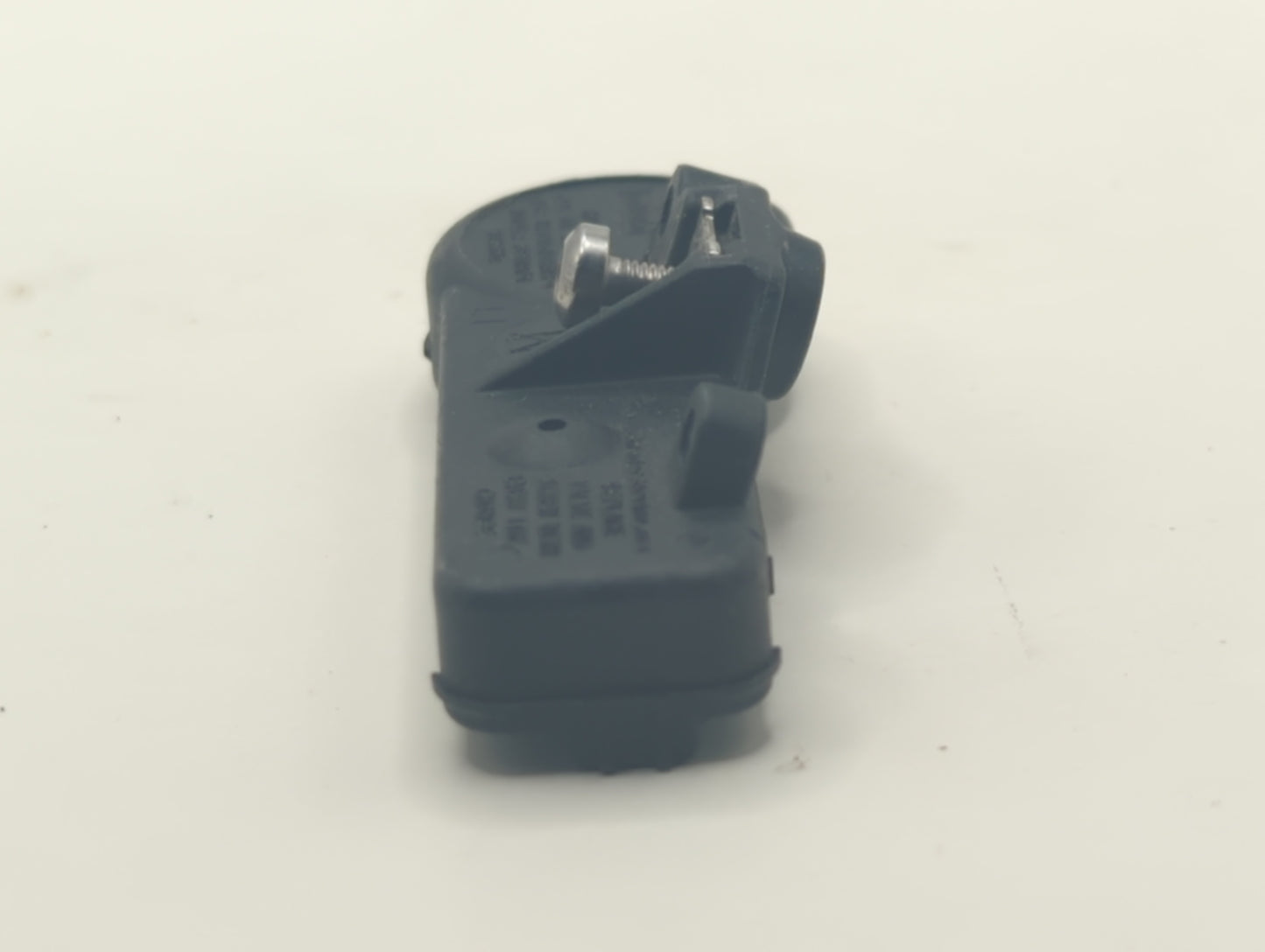 2014 Lincoln Mkz Tire Pressure Monitoring System Sensor Tpms - Oemusedautoparts1.com