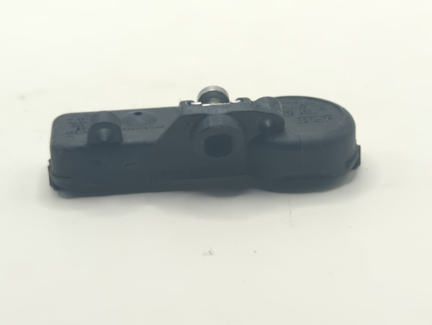 2014 Lincoln Mkz Tire Pressure Monitoring System Sensor Tpms - Oemusedautoparts1.com