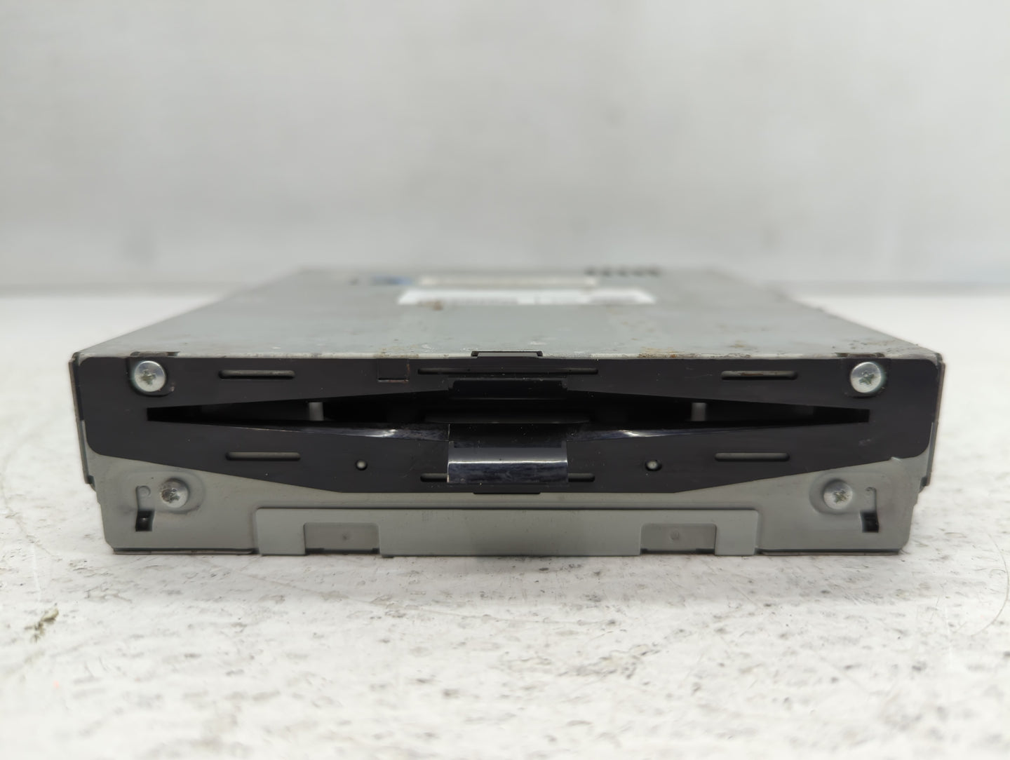 2013-2014 Lincoln Mkz Radio AM FM Cd Player Receiver Replacement P/N:DP5T-18C830-AF Fits Fits 2013 2014 OEM Used Auto Parts 