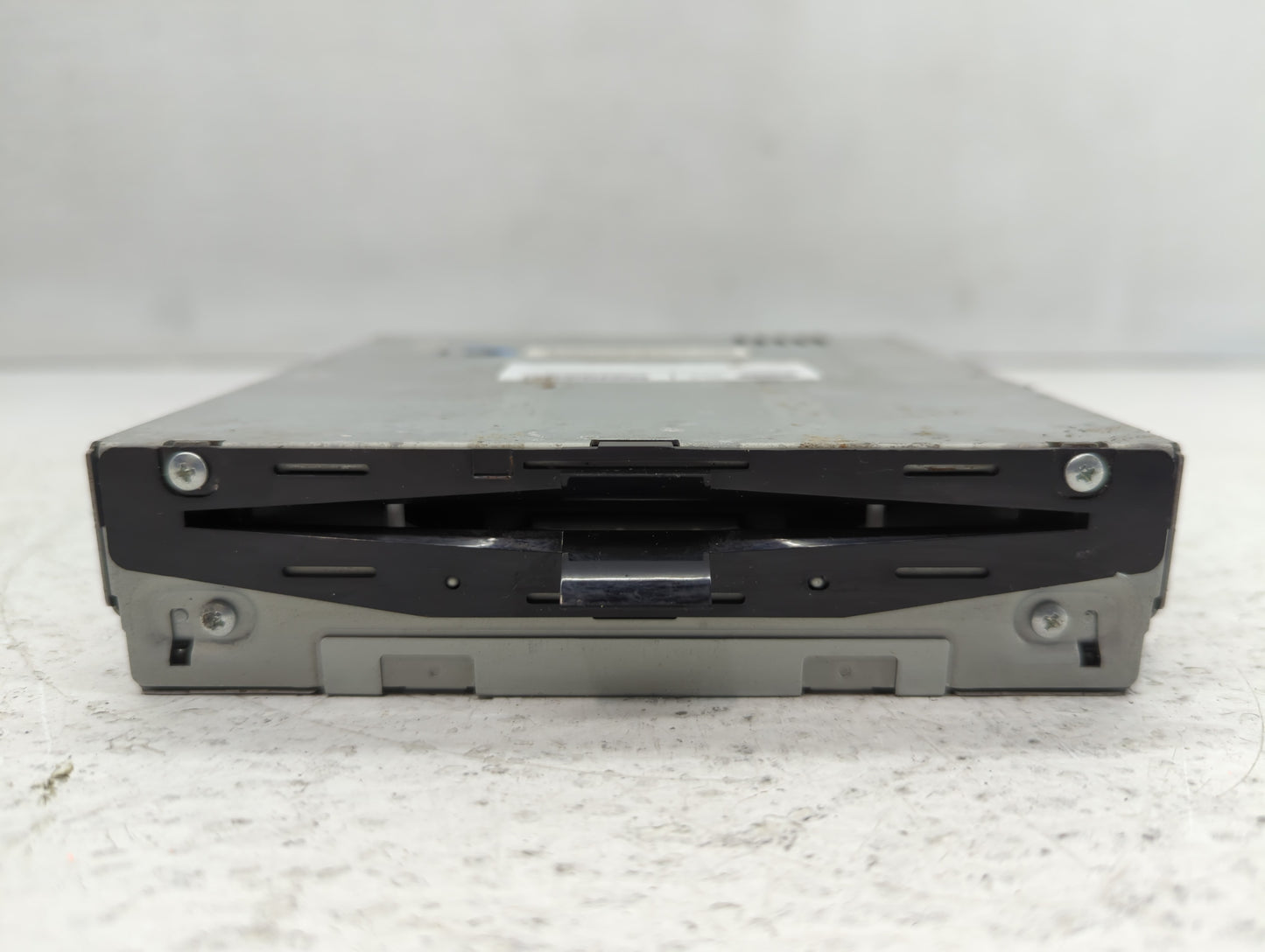 2013-2014 Lincoln Mkz Radio AM FM Cd Player Receiver Replacement P/N:DP5T-18C830-AF Fits Fits 2013 2014 OEM Used Auto Parts 