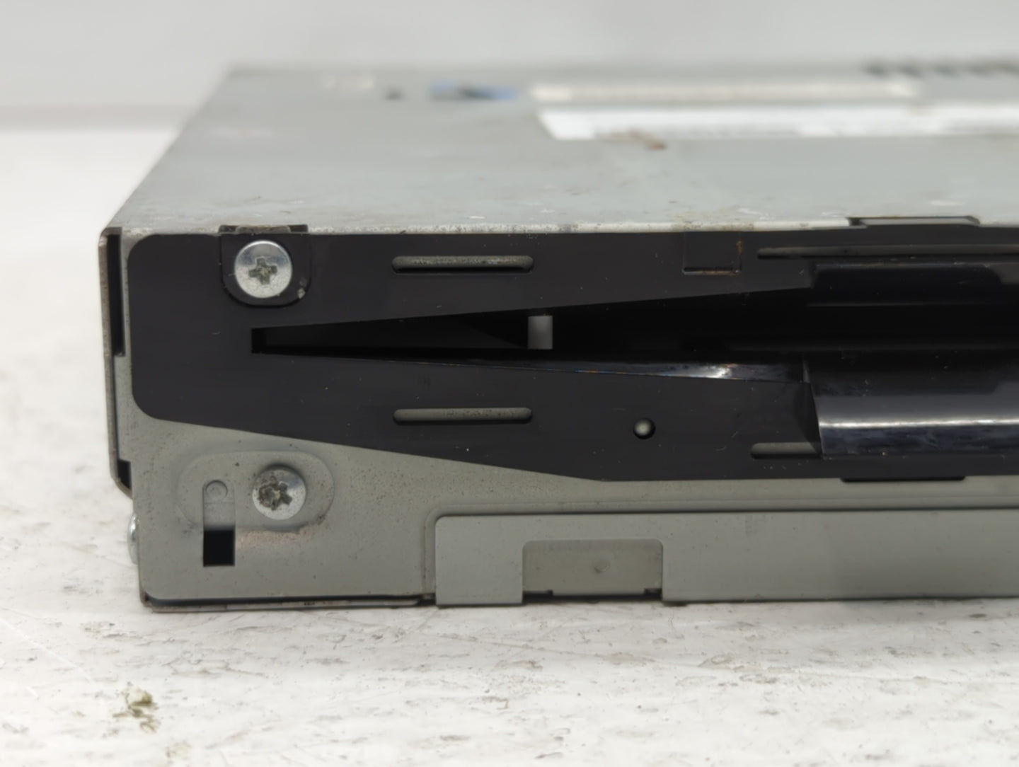 2013-2014 Lincoln Mkz Radio AM FM Cd Player Receiver Replacement P/N:DP5T-18C830-AF Fits Fits 2013 2014 OEM Used Auto Parts 