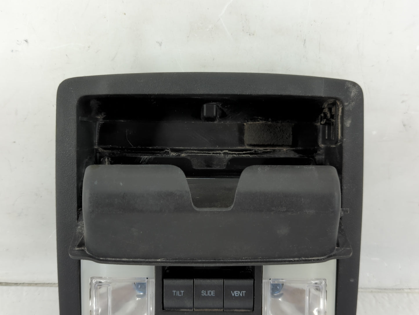 2011-2014 Lincoln Navigator Overhead Roof Console 1118470 - Oemusedautoparts1.com