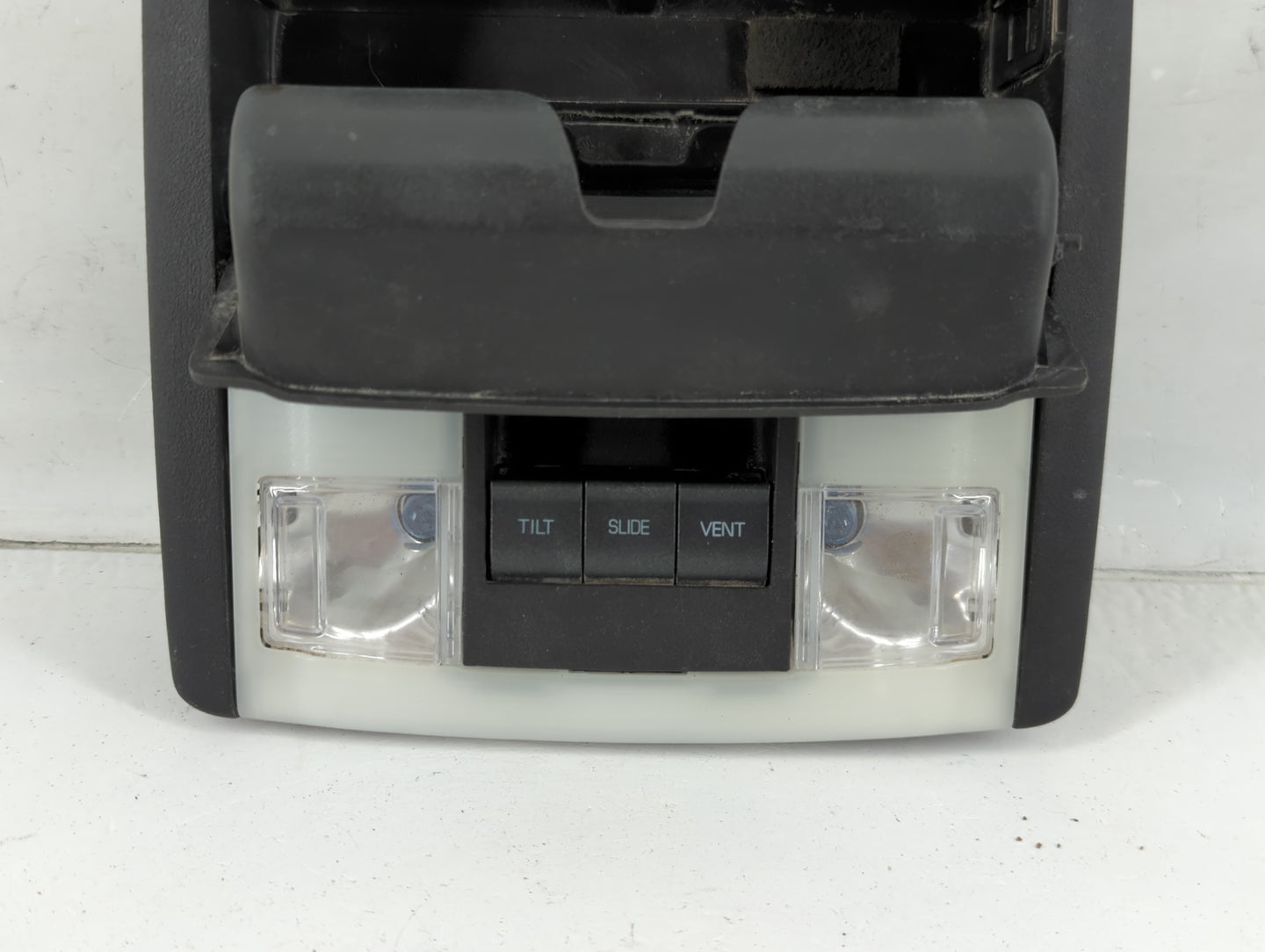 2011-2014 Lincoln Navigator Overhead Roof Console 1118470 - Oemusedautoparts1.com