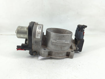 2011-2014 Lincoln Navigator Throttle Body P/N:8L3E-9F991-CB Fits Fits 2010 2011 2012 2013 2014 OEM Used Auto Parts