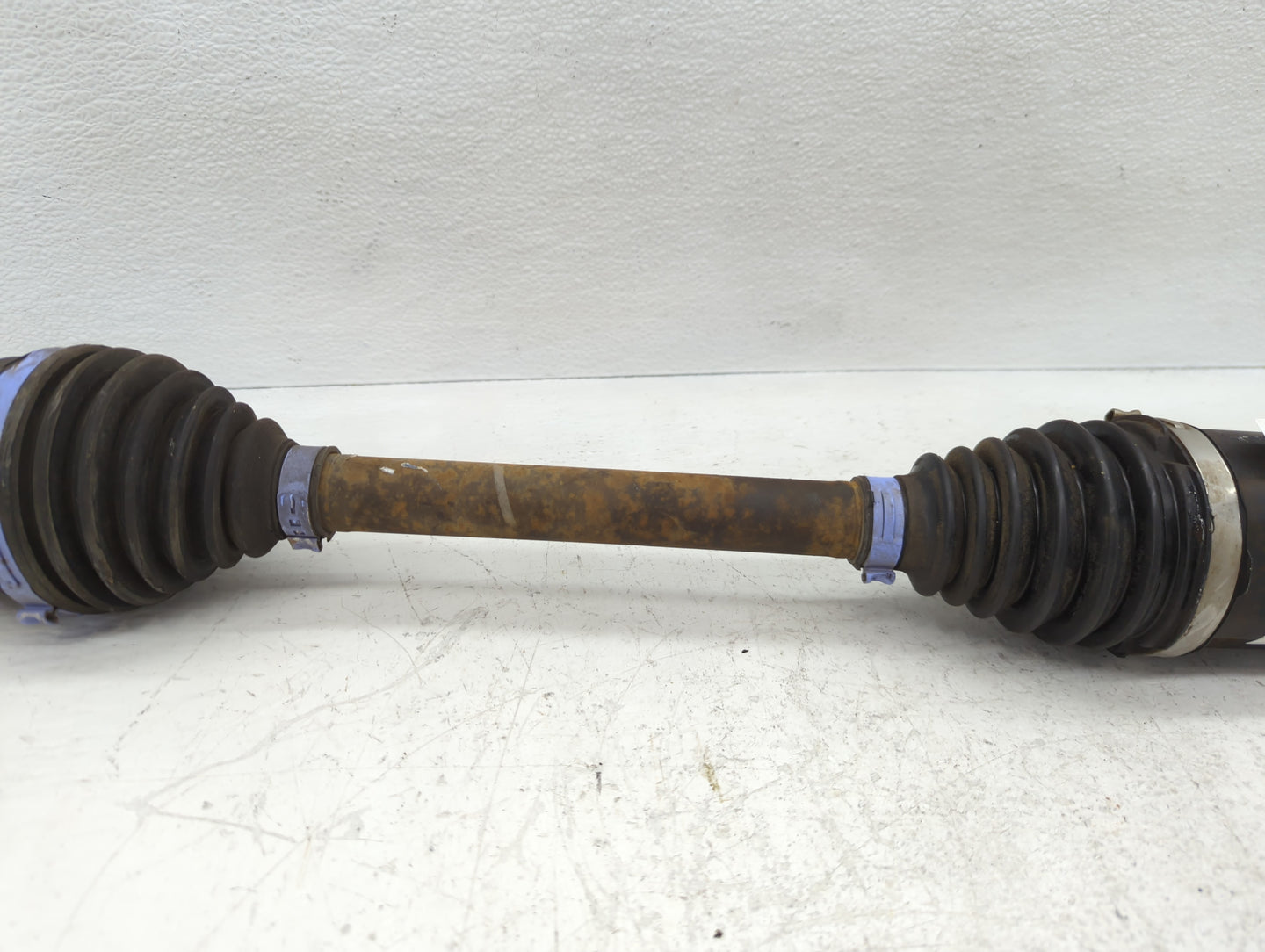 2014-2018 Mazda 3 Axle Shaft Front Driver Cv C/v - Oemusedautoparts1.com