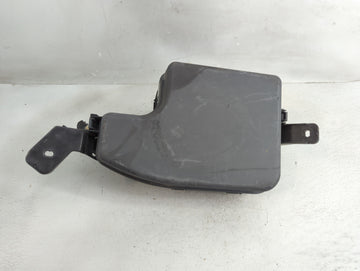 2014-2016 Mazda 3 Fusebox Fuse Box Panel Relay Module P/N:KD45-675X0 C Fits Fits 2014 2015 2016 OEM Used Auto Parts - Oemuse