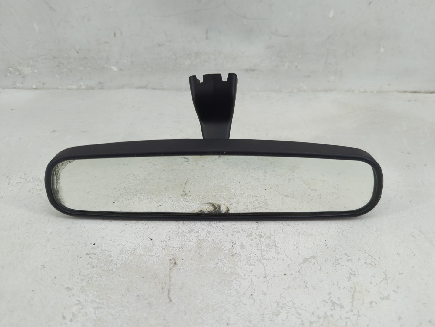 2014-2018 Mazda 3 Interior Rear View Mirror Replacement OEM P/N:E11045617 Fits OEM Used Auto Parts - Oemusedautoparts1.com