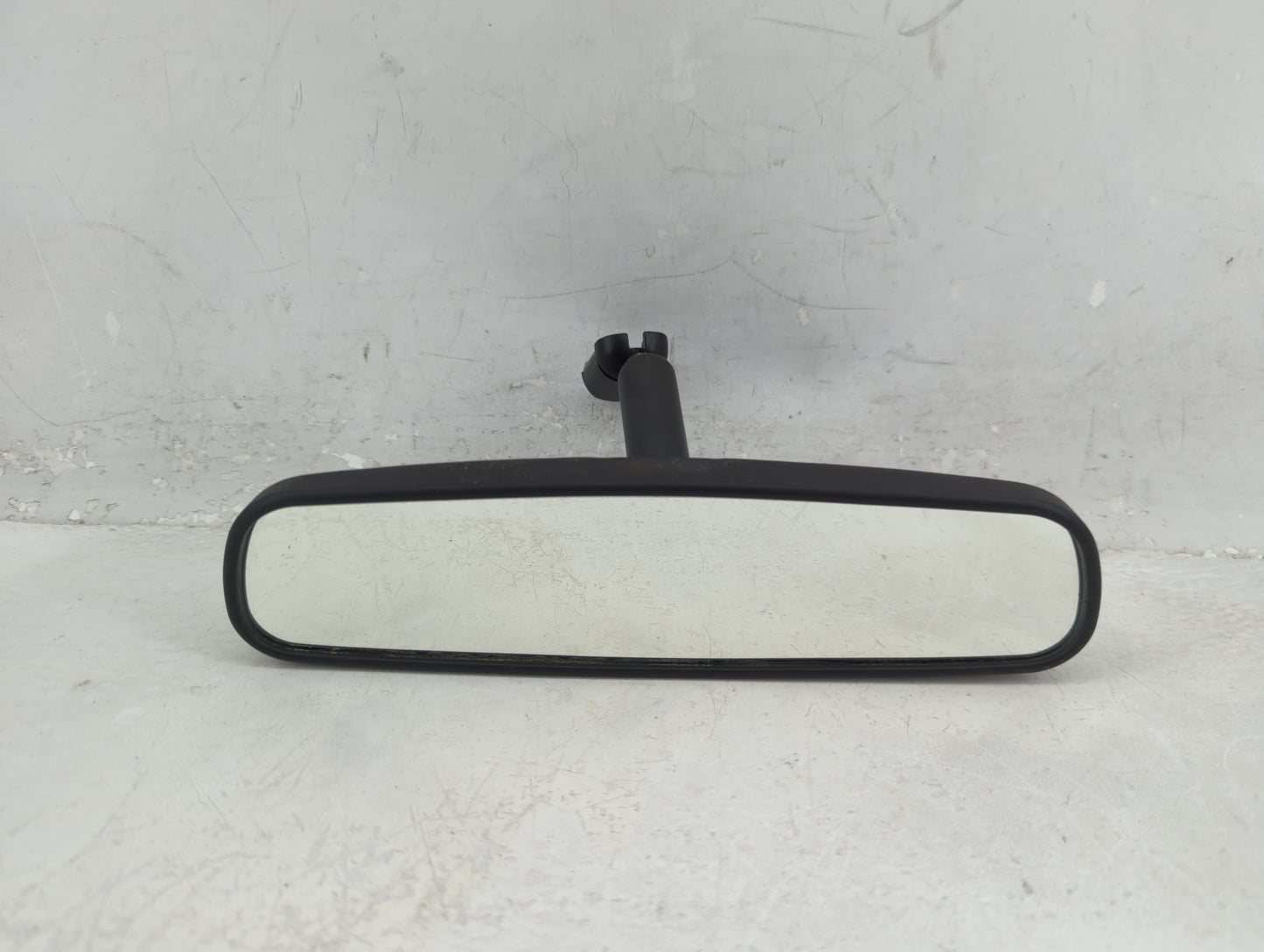 2014-2018 Mazda 3 Interior Rear View Mirror Replacement OEM P/N:E11045617 Fits OEM Used Auto Parts - Oemusedautoparts1.com