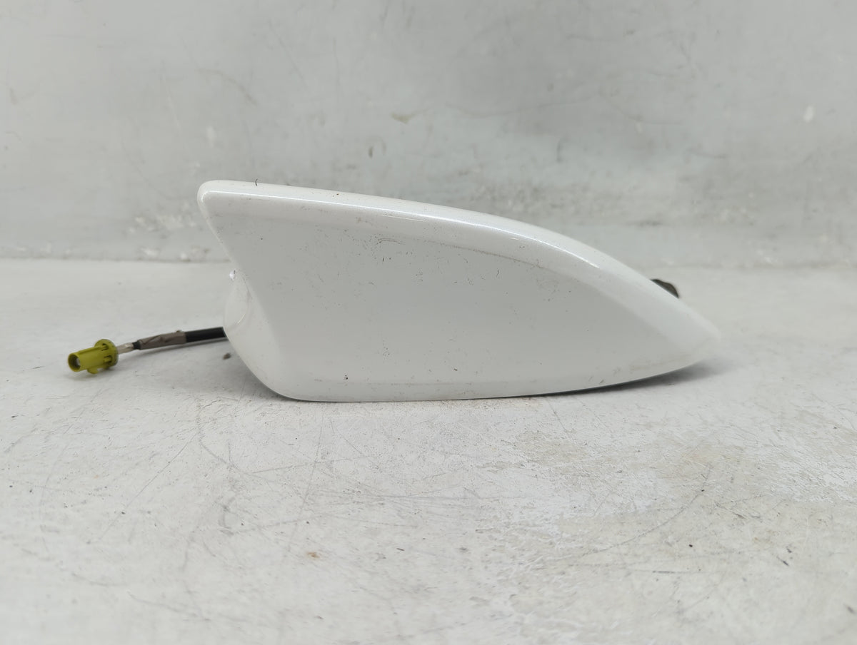2014 Mazda 3 Antenna - Oem - Oemusedautoparts1.com